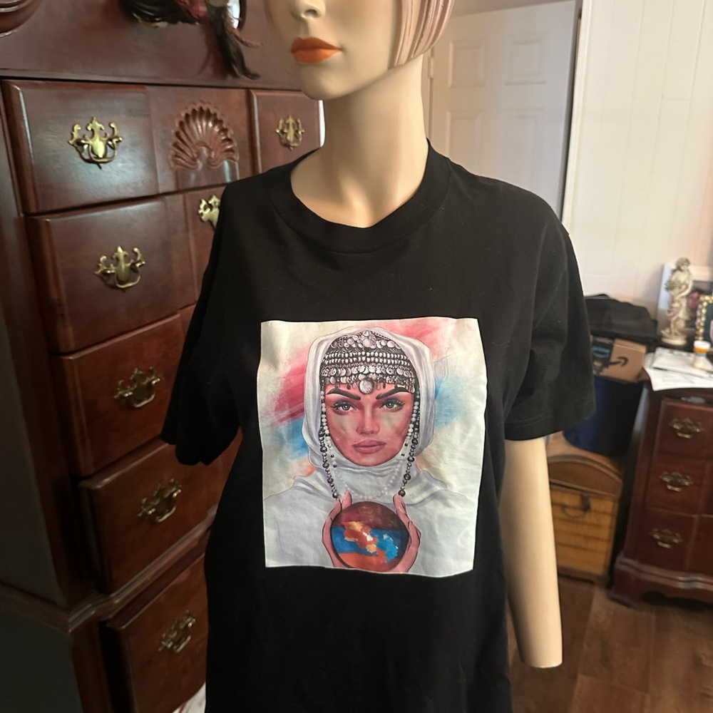 OTTO Black Graphic Tee - Short Sleeve